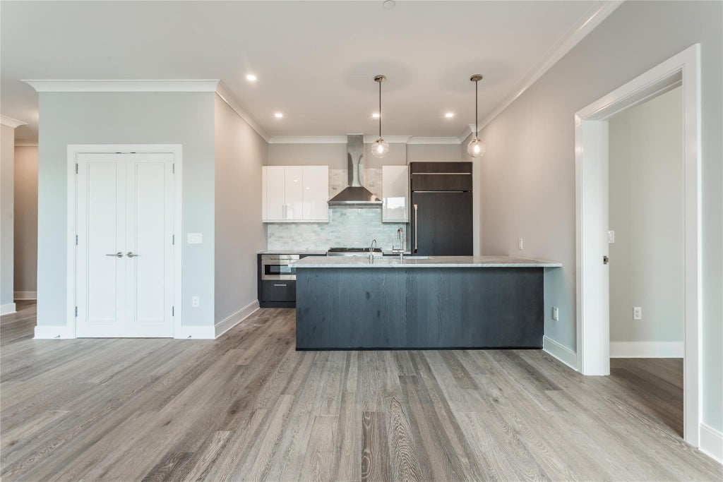 5 of 25 - 100 Garvies Point Road 1141, Glen Cove, NY
