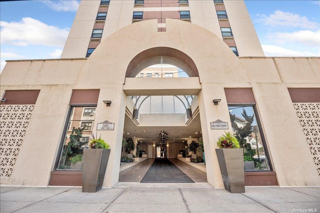 1 of 22 - 360 Shore Road 3b, Long Beach, NY