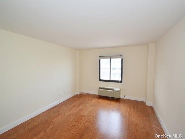 10 of 22 - 360 Shore Road 3b, Long Beach, NY