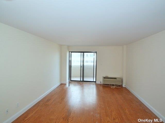5 of 22 - 360 Shore Road 3b, Long Beach, NY