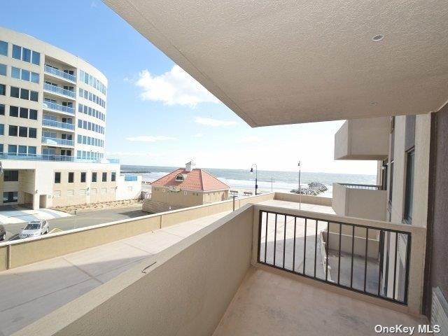 6 of 22 - 360 Shore Road 3b, Long Beach, NY