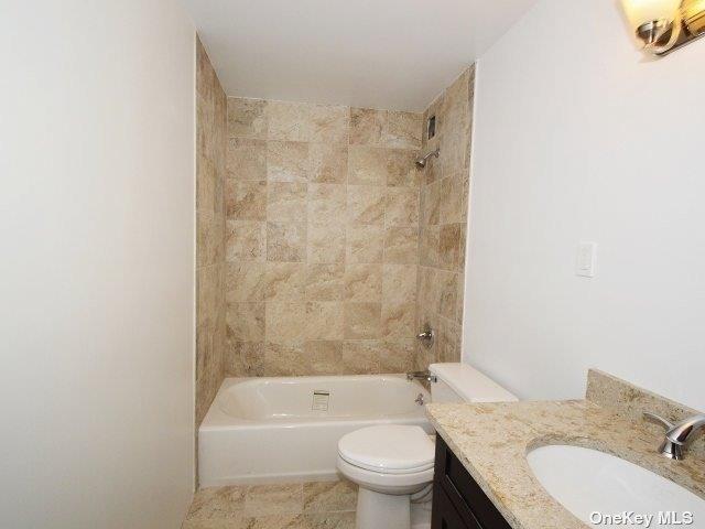 8 of 22 - 360 Shore Road 3b, Long Beach, NY