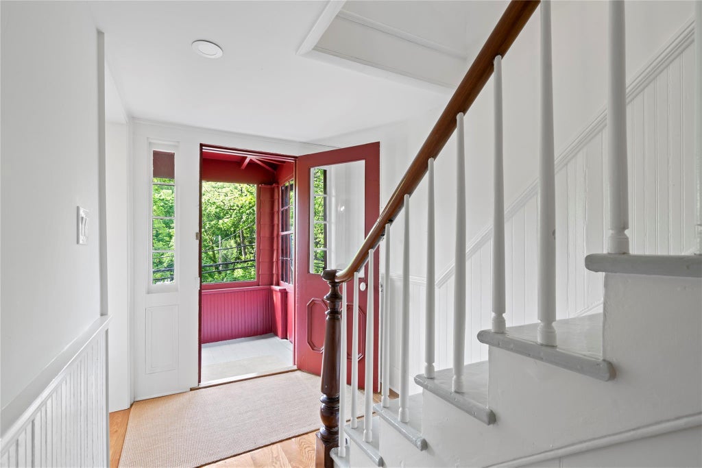 6 of 27 - 152 Main St., Cold Spring Harbor, NY