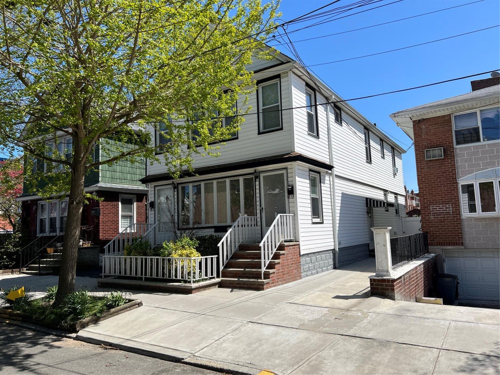 1 of 8 - 159-14 43rd Avenue # 2, Flushing, NY
