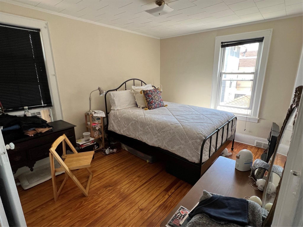 6 of 8 - 159-14 43rd Avenue # 2, Flushing, NY