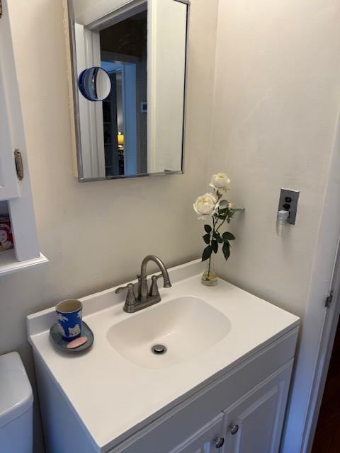 13 of 15 - 104 Horseshoe Road, Mill Neck, NY