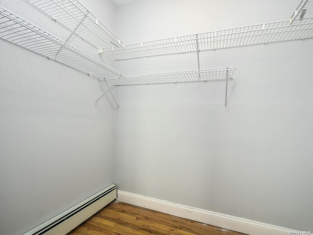 17 of 32 - 48b Marwood Road, Port Washington, NY