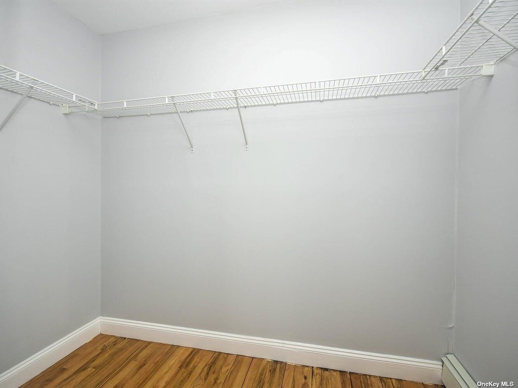 21 of 32 - 48b Marwood Road, Port Washington, NY