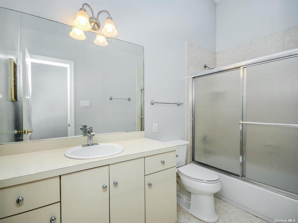 22 of 32 - 48b Marwood Road, Port Washington, NY