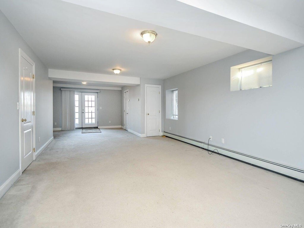 23 of 32 - 48b Marwood Road, Port Washington, NY