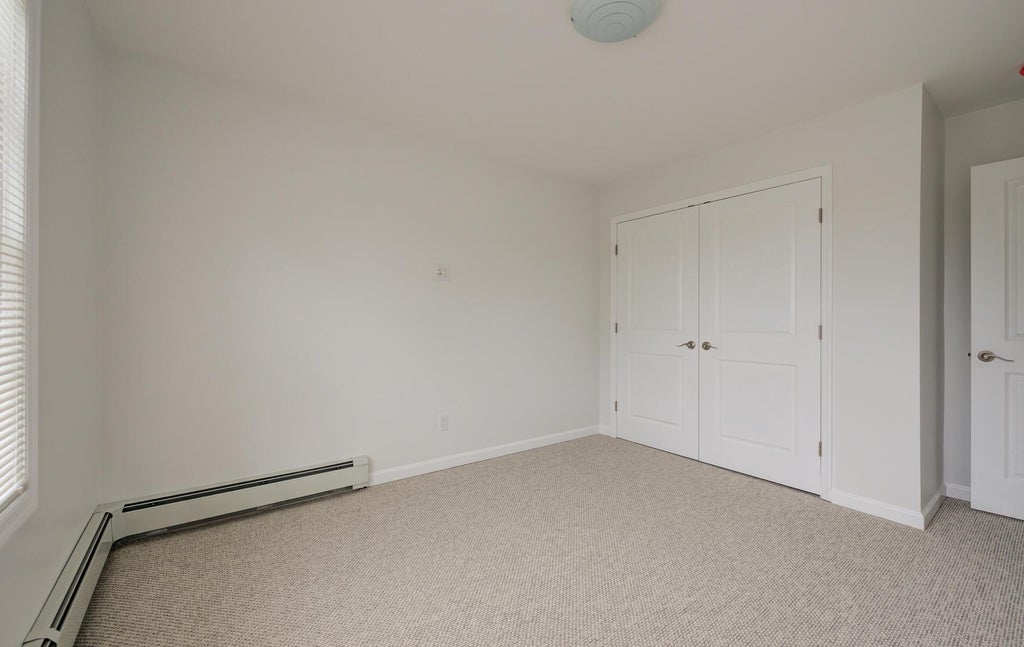 18 of 24 - 3 Dartmouth Drive # 3, Glen Cove, NY