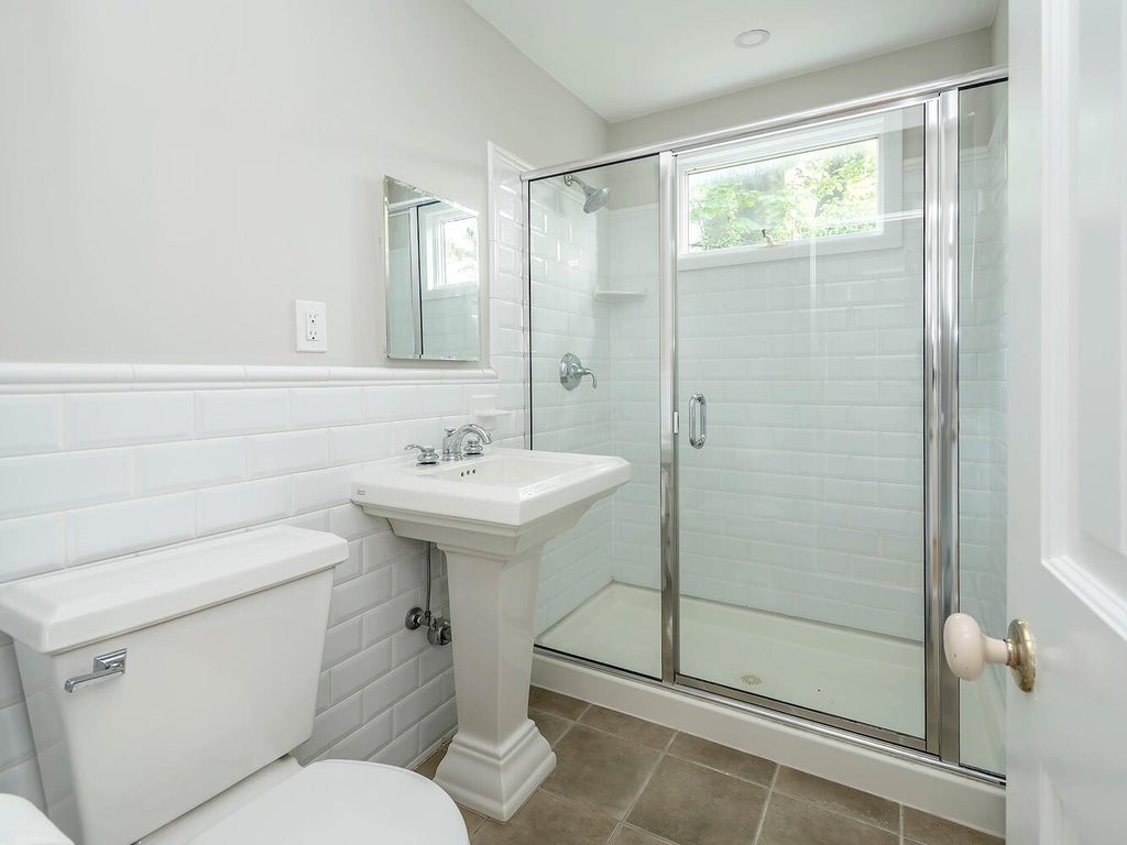 11 of 31 - 38 Prospect Avenue, Sea Cliff, NY
