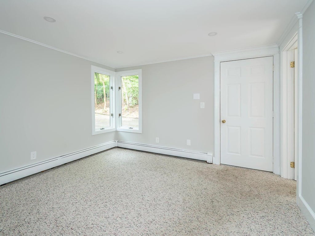 17 of 31 - 38 Prospect Avenue, Sea Cliff, NY