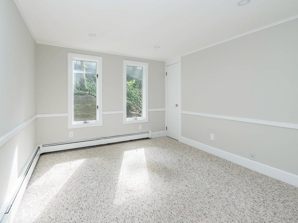 19 of 31 - 38 Prospect Avenue, Sea Cliff, NY