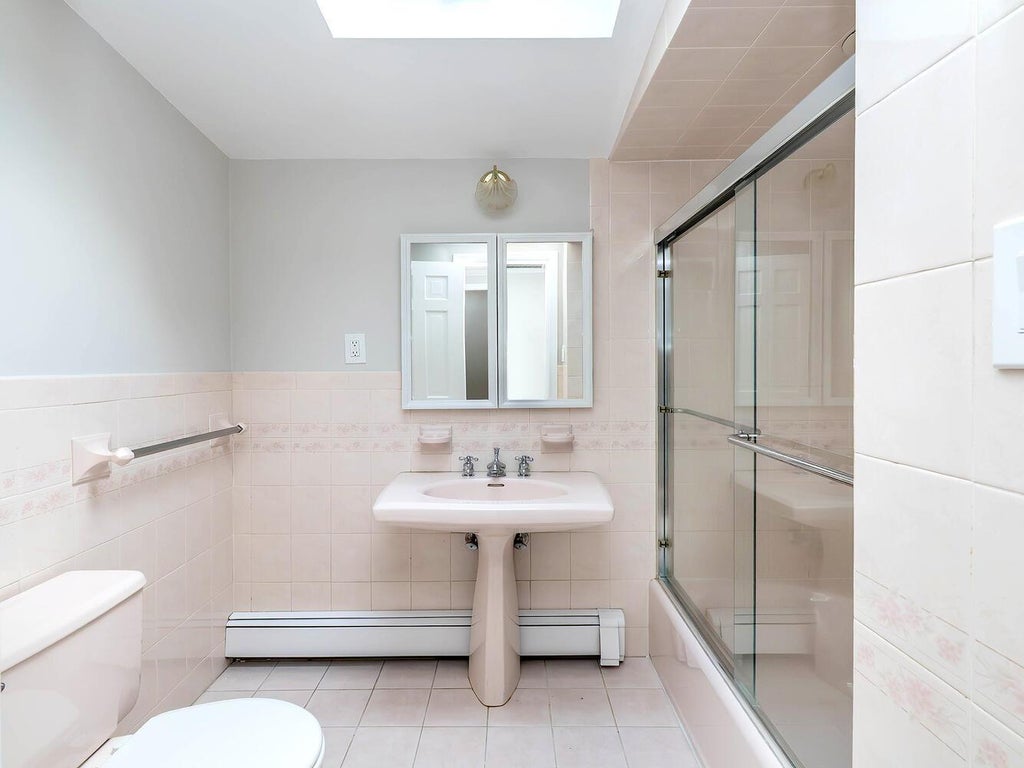 24 of 31 - 38 Prospect Avenue, Sea Cliff, NY