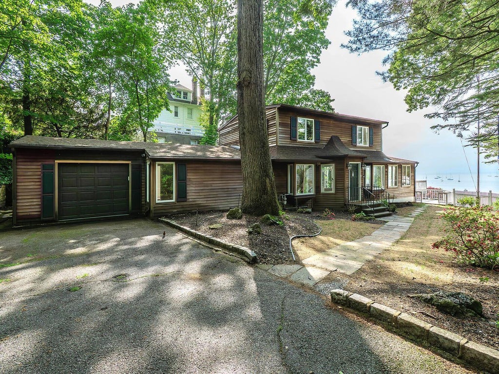 2 of 31 - 38 Prospect Avenue, Sea Cliff, NY