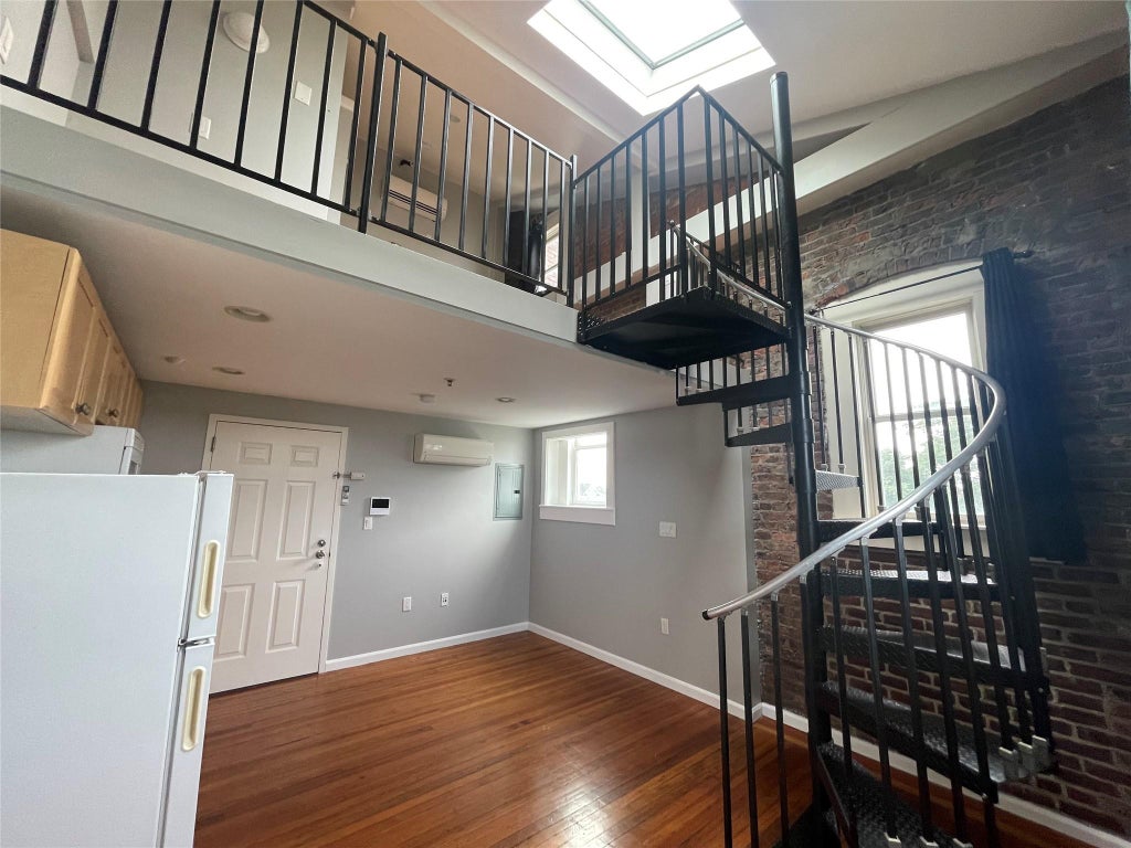 2 of 11 - 94 4th Avenue # 314, Bay Shore, NY