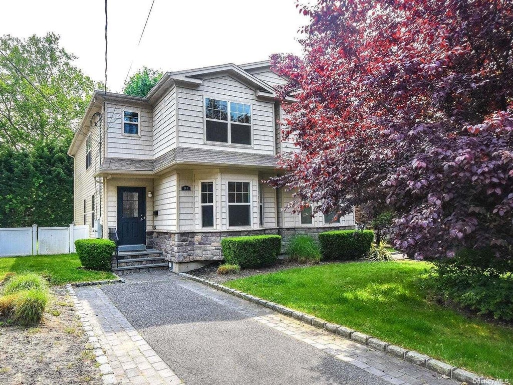 1 of 34 - 28a Dunes Lane, Port Washington, NY