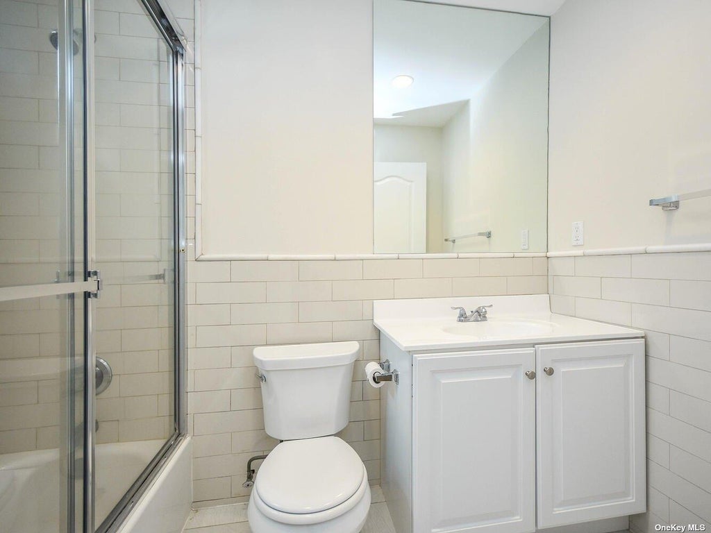 21 of 34 - 28a Dunes Lane, Port Washington, NY