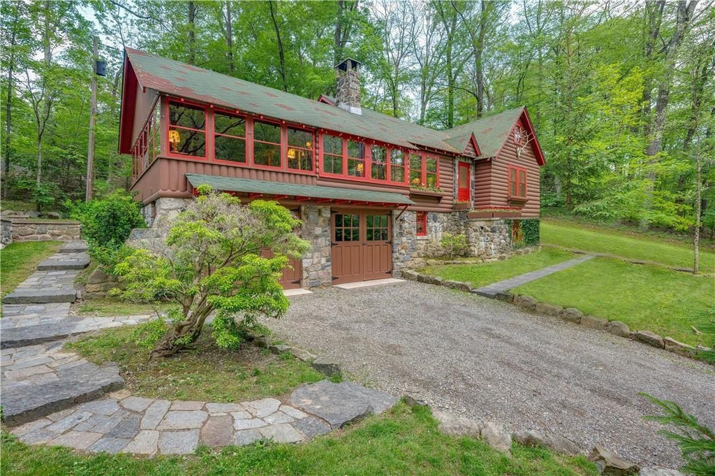 2 of 50 - 77 Lake Drive, Cold Spring, NY