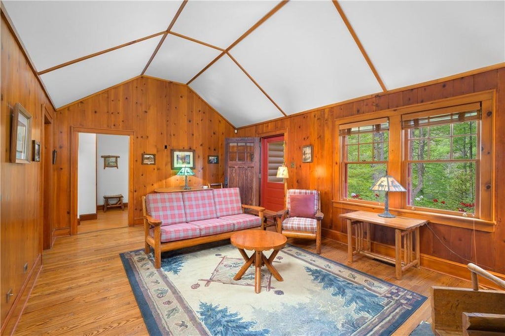 4 of 50 - 77 Lake Drive, Cold Spring, NY