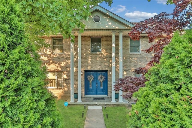 433 New Rochelle Road, Bronxville