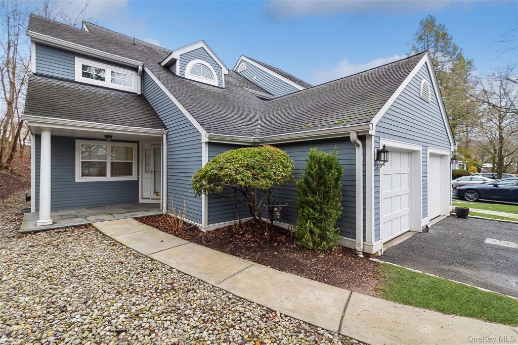 51 Colby Lane, Briarcliff Manor