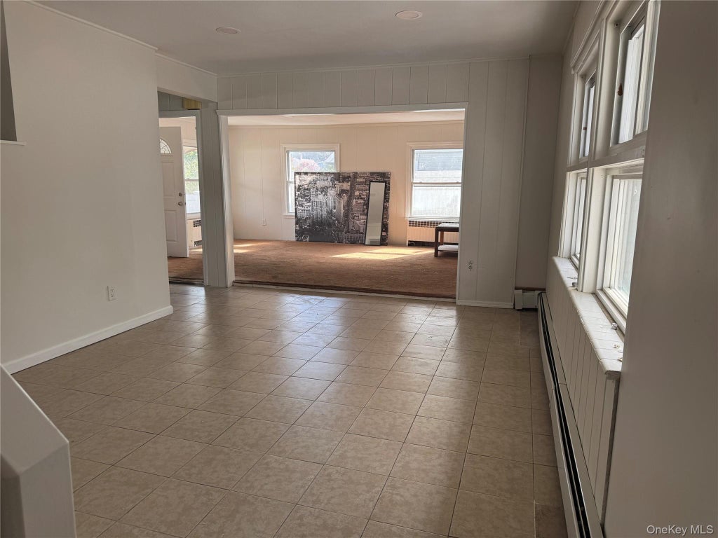 6 Wishing Lane, Hicksville