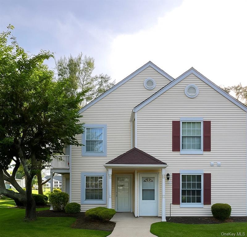 209 Fairview Circle, Middle Island