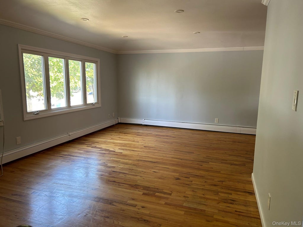 14999 253rd Street, Rosedale