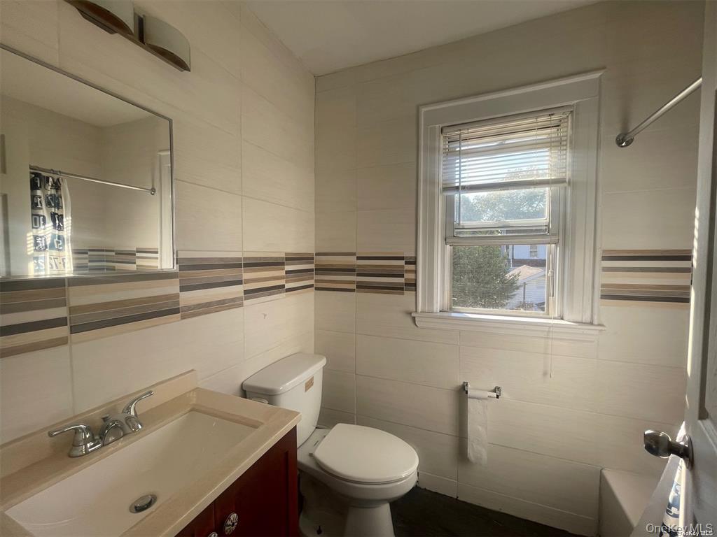 89-08 250th Street, Bellerose