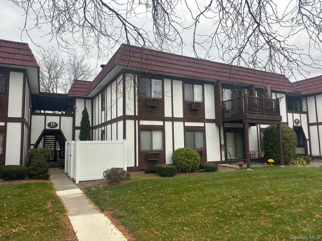 Photo of Listing #930227