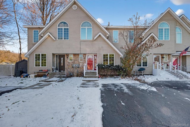 Photo of Listing #932551