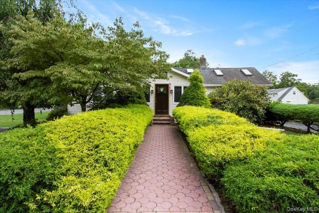 177 Virginia Road, Yorktown Heights