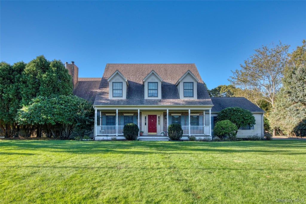 2180 Kerwin Boulevard, Greenport