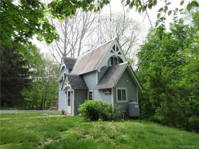 1485 State Route 17a # 2, Warwick