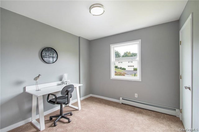 29 Robert Drive, Warwick