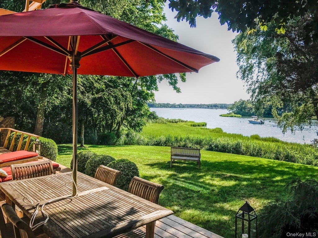 42 Towd Point Road, Southampton