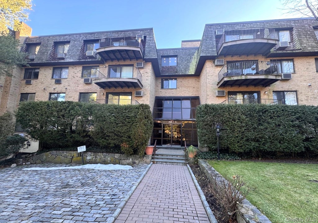 500 Central Park Avenue # 116, Scarsdale