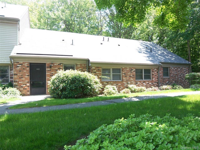 180 Heritage # E, Somers