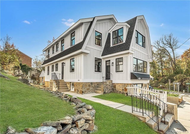 200 Main Street # Floor 1, Eastchester