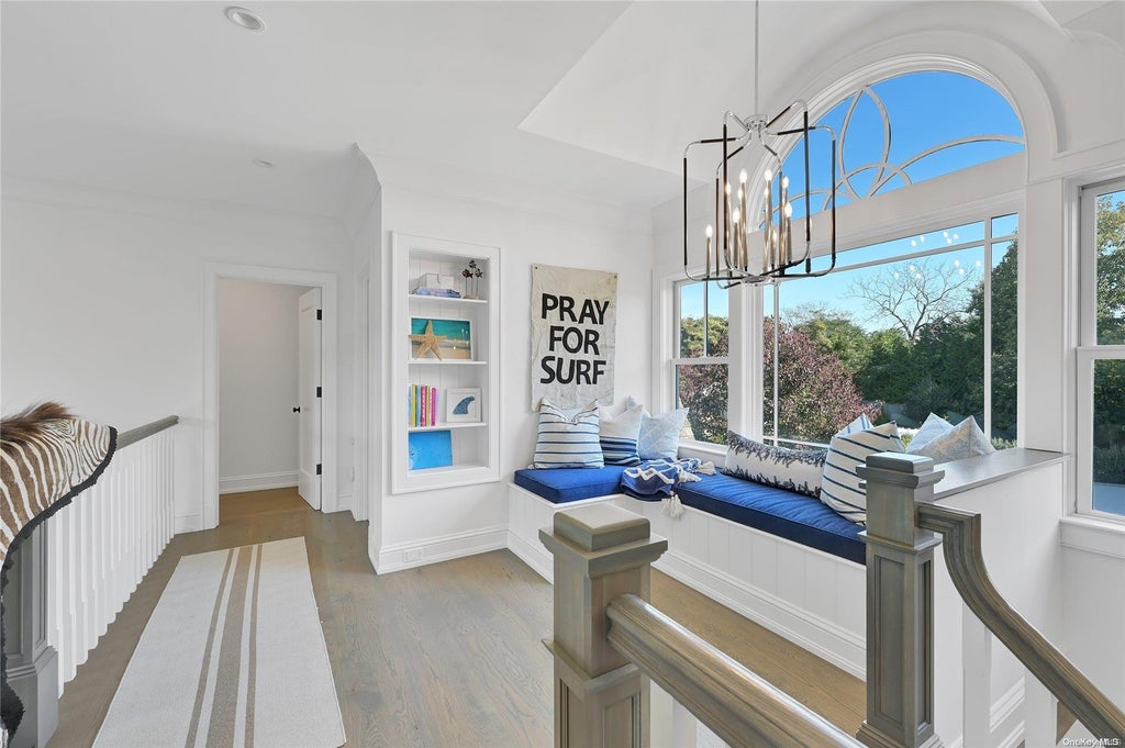 13 of 14 - 52 Quogue St., Quogue, NY
