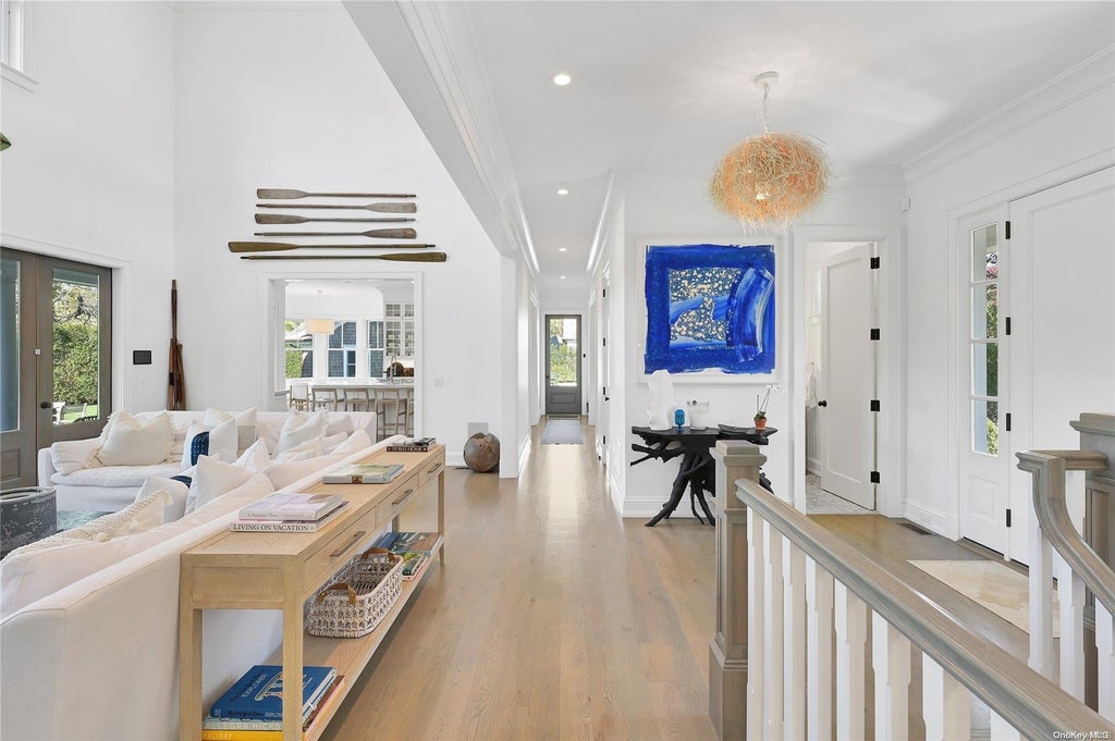 3 of 14 - 52 Quogue St., Quogue, NY