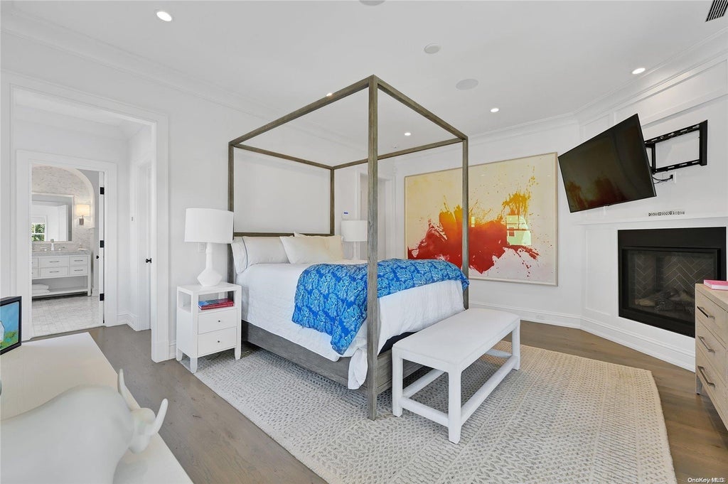8 of 14 - 52 Quogue St., Quogue, NY