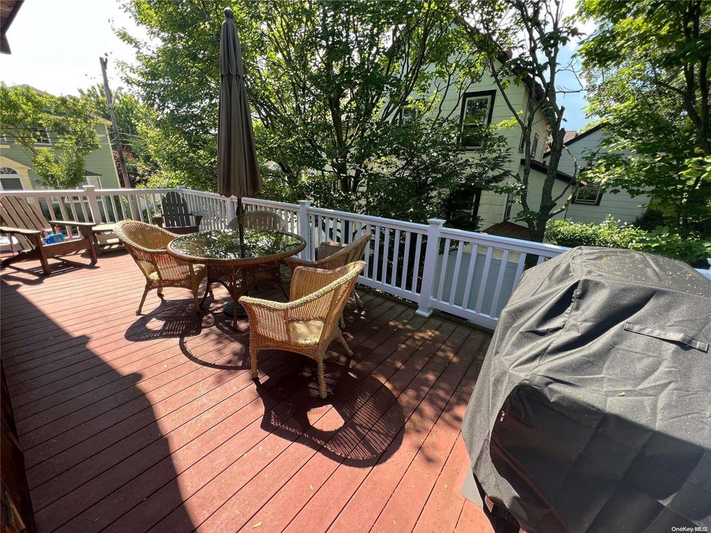 11 of 16 - 71 Garden City Avenue, Point Lookout, NY