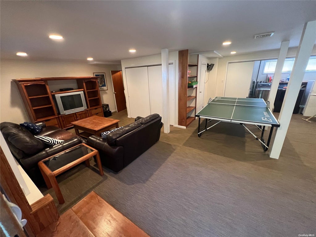 13 of 16 - 71 Garden City Avenue, Point Lookout, NY