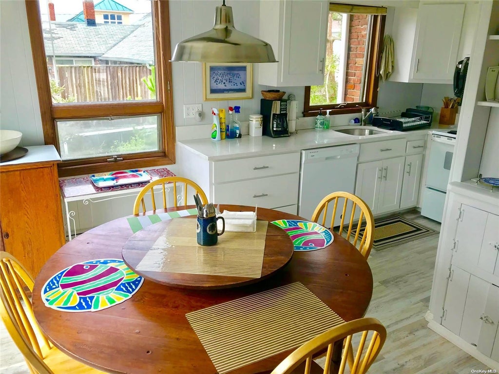 6 of 22 - 145 Inwood Avenue, Point Lookout, NY