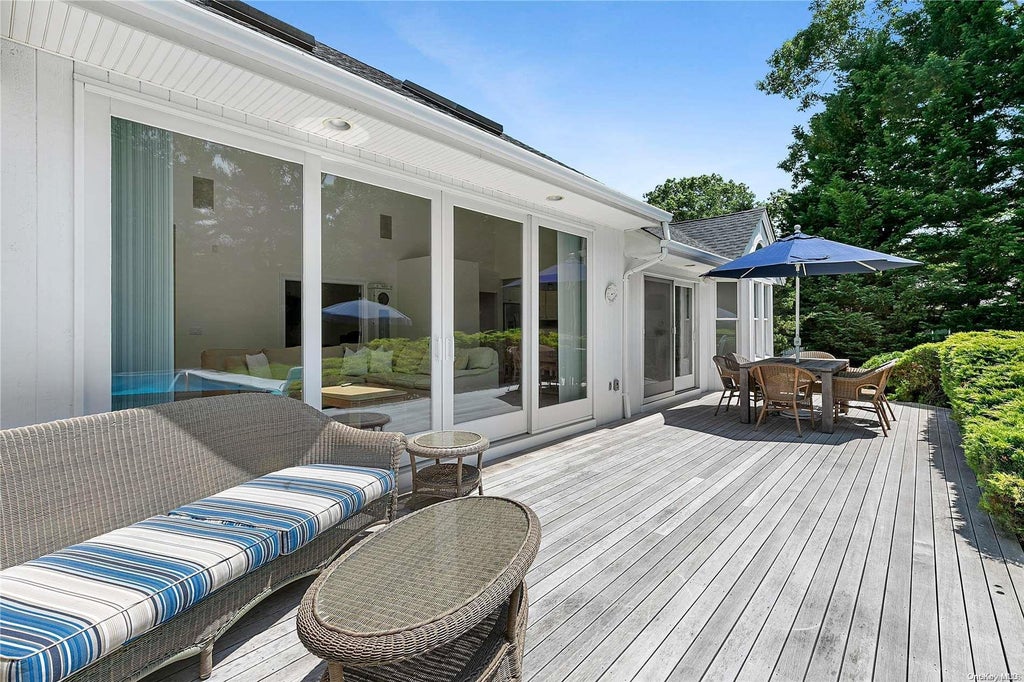 14 of 15 - 43 Bridle Path, Westhampton Beach, NY