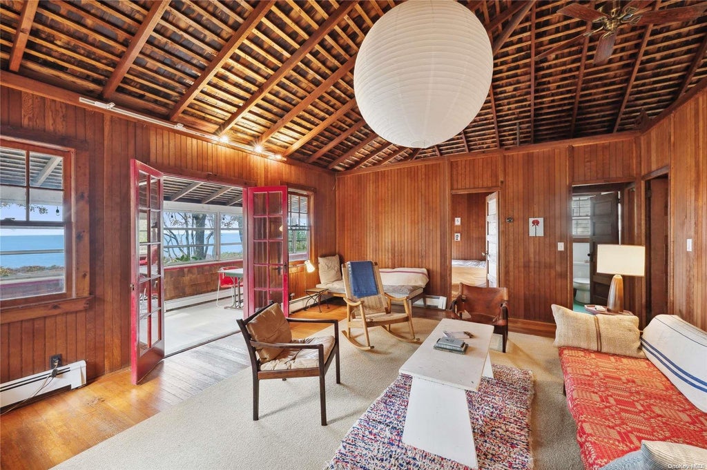 10 of 25 - 400 Diamond Lane, Peconic, NY