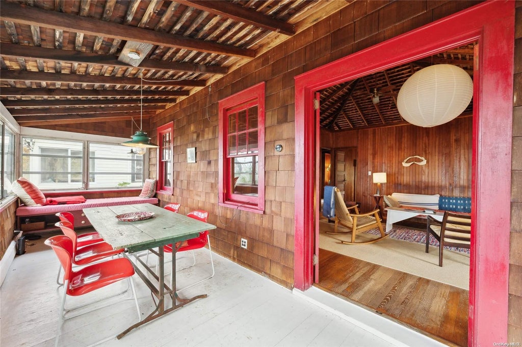 15 of 25 - 400 Diamond Lane, Peconic, NY